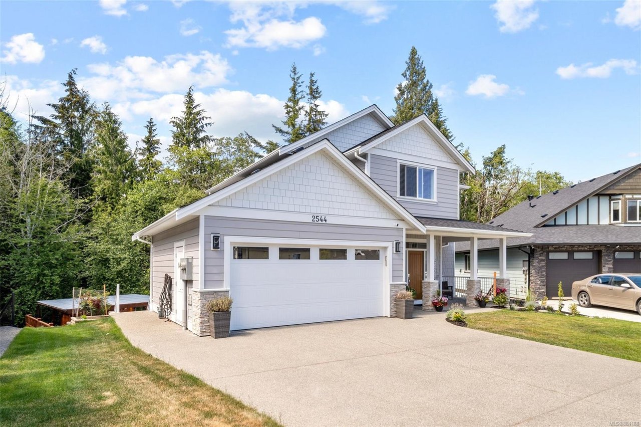 2544 West Trail Crt, Sooke