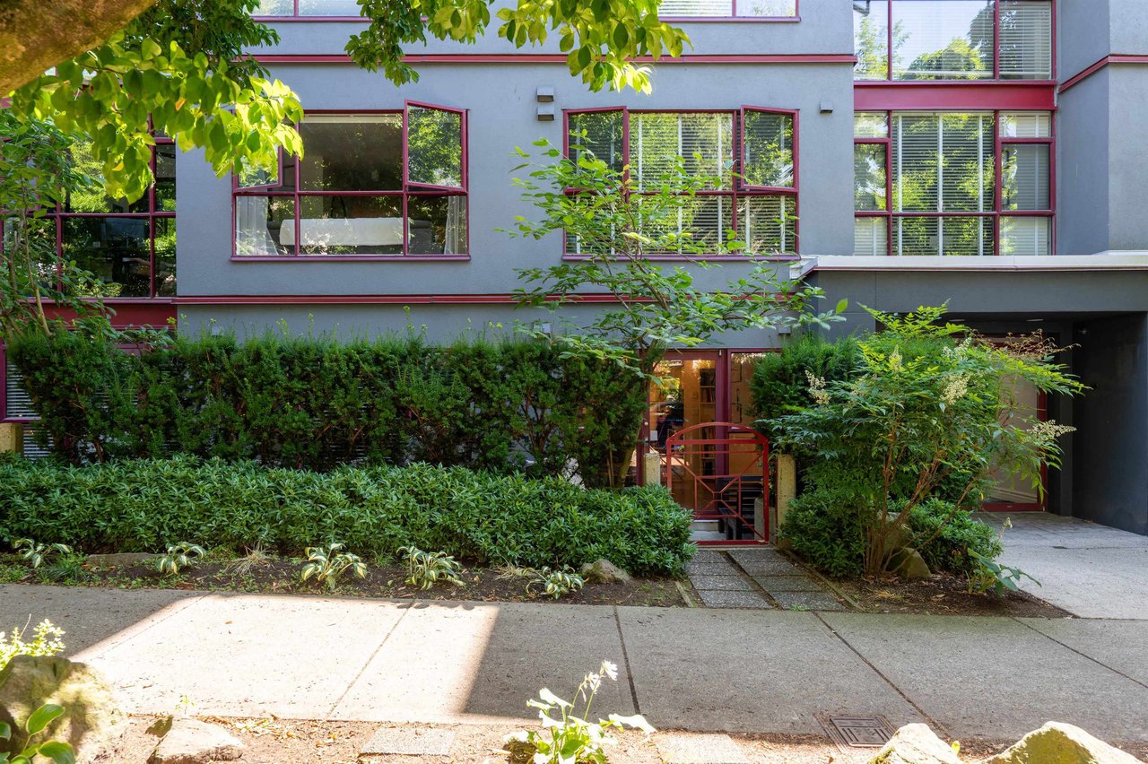 102-2140 W 12th Ave