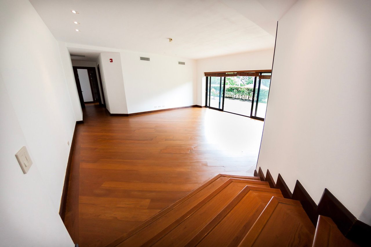 Private Garden Hillside Condo, Escazu, San Jose