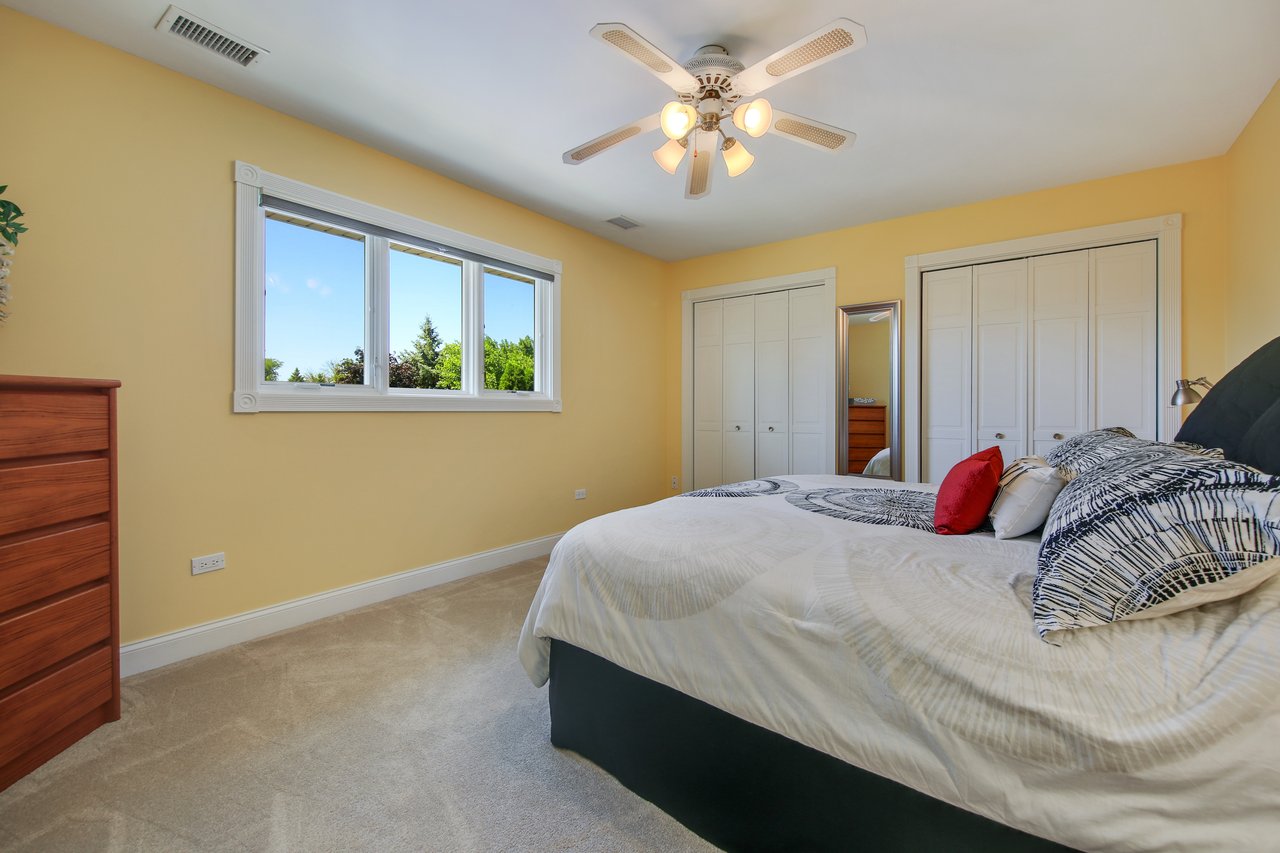 Beautifully Appointed Home Perfect For Entertaining