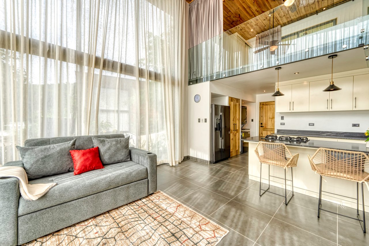 Modern Tropical Villas walking distance to Uvita Town