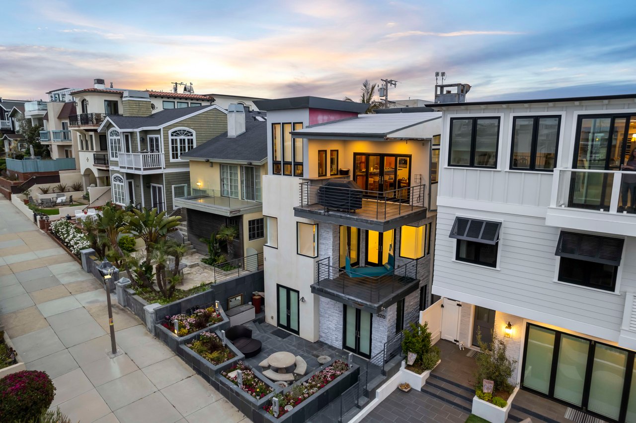 Manhattan Beach Contemporary