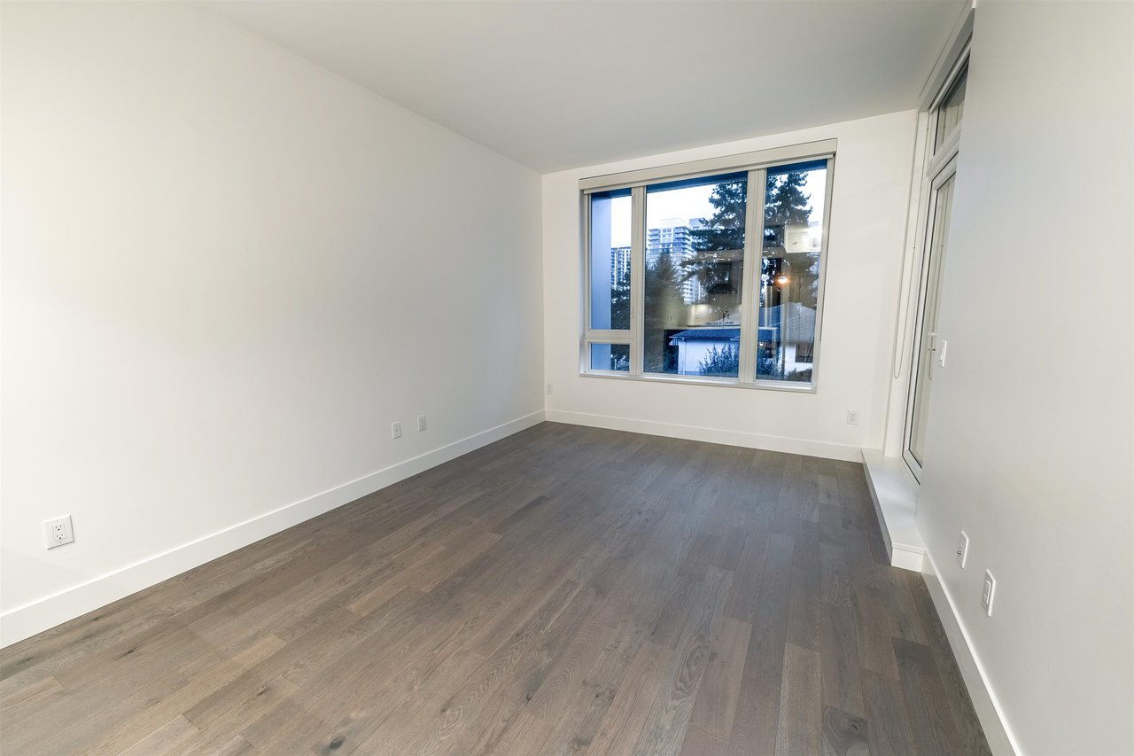 204-7777 Cambie St