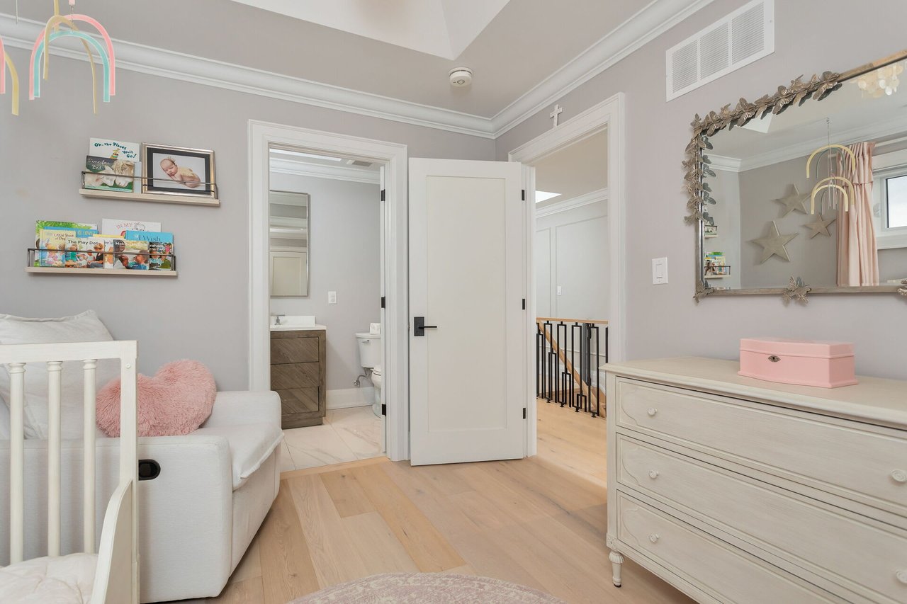 Lawrence Avenue & Blackcreek - Detached
