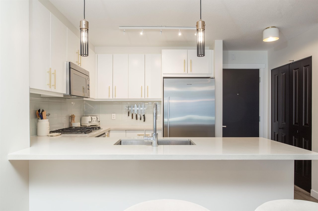 312-3163 Riverwalk Ave