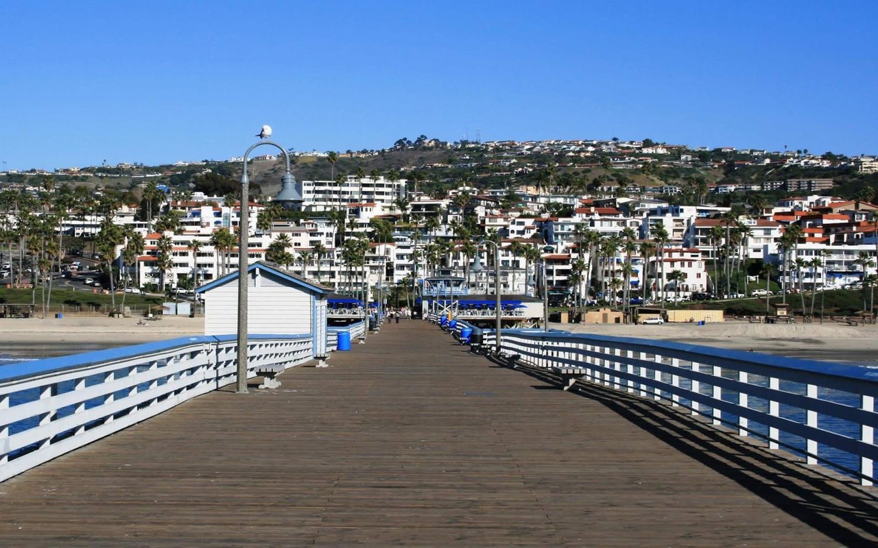 Real Estate Brokerage in San Clemente. Cove Canyon Realtors. 