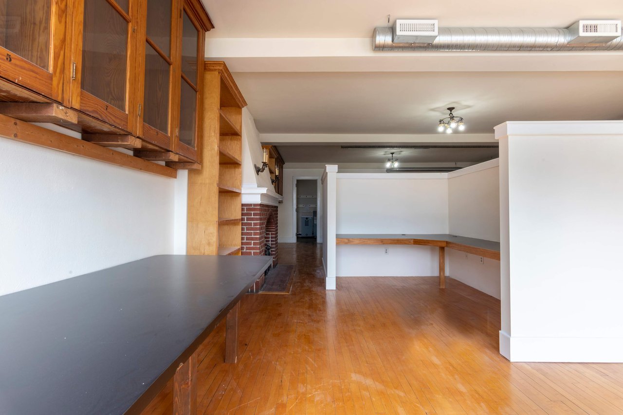 127 North 8th Street - Front
