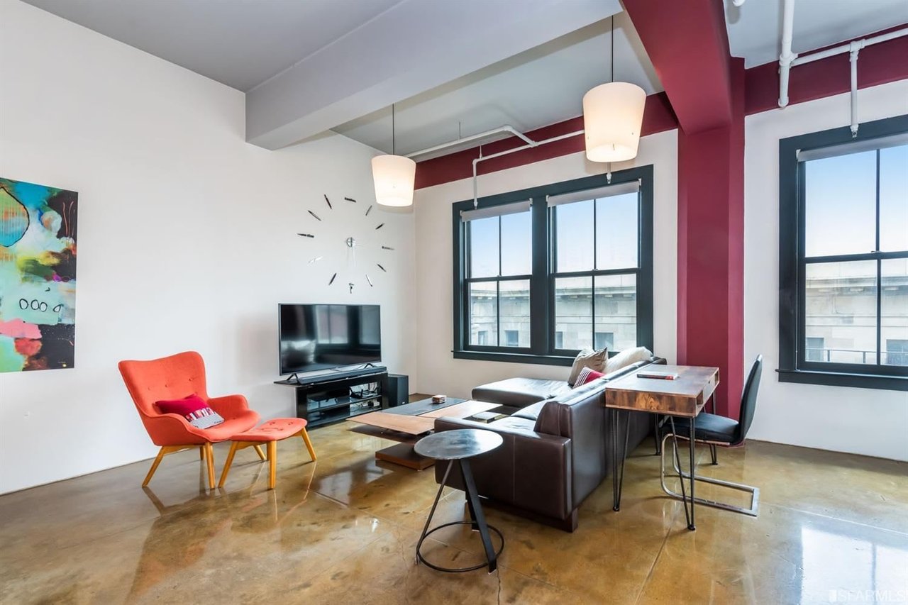 2 Mint Plaza, #406