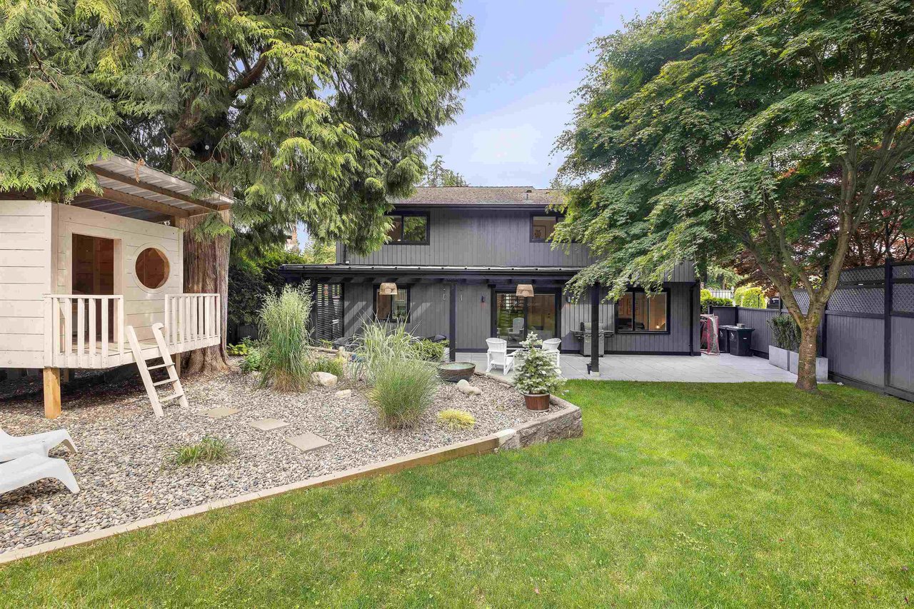 2417 Weymouth Pl