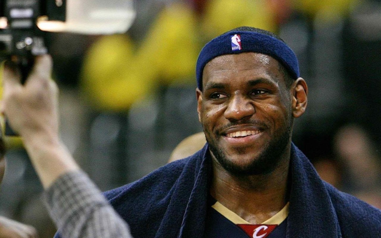 5 Toronto Palaces Fit for King James (Aka Soon-to-be Free Agent Lebron)