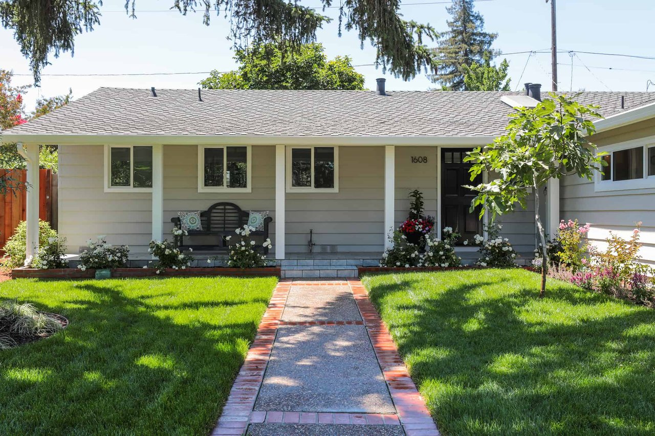 REAL ESTATE TOPS BEST INVESTMENT POLL FOR 7TH YEAR RUNNING