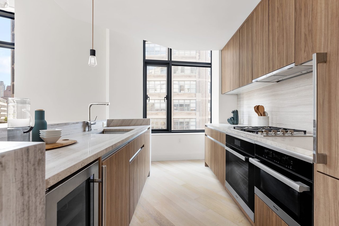 Everly West Soho