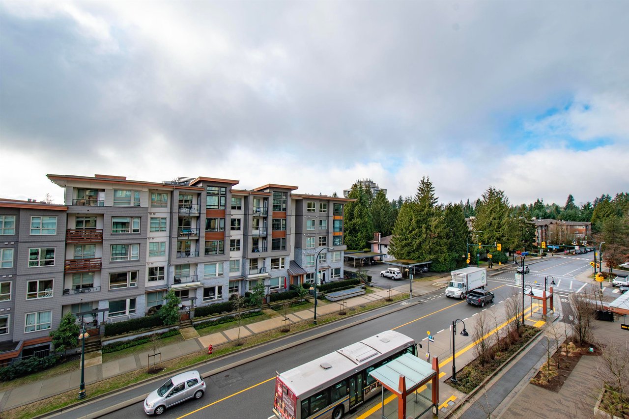 405-2707 Library Ln