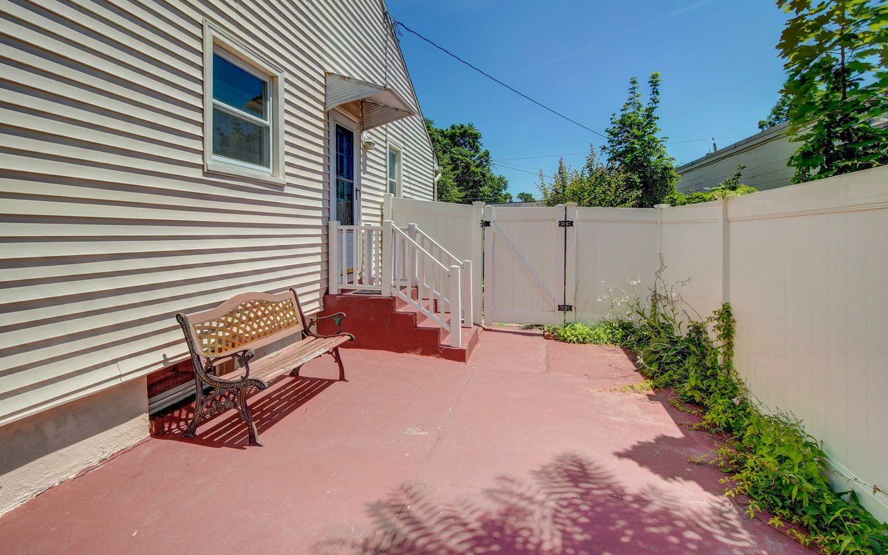 304 Philmar Ave