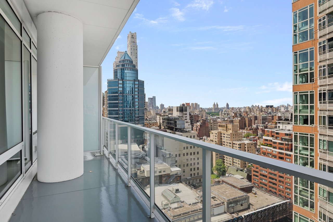 200 East 59th Street #17C