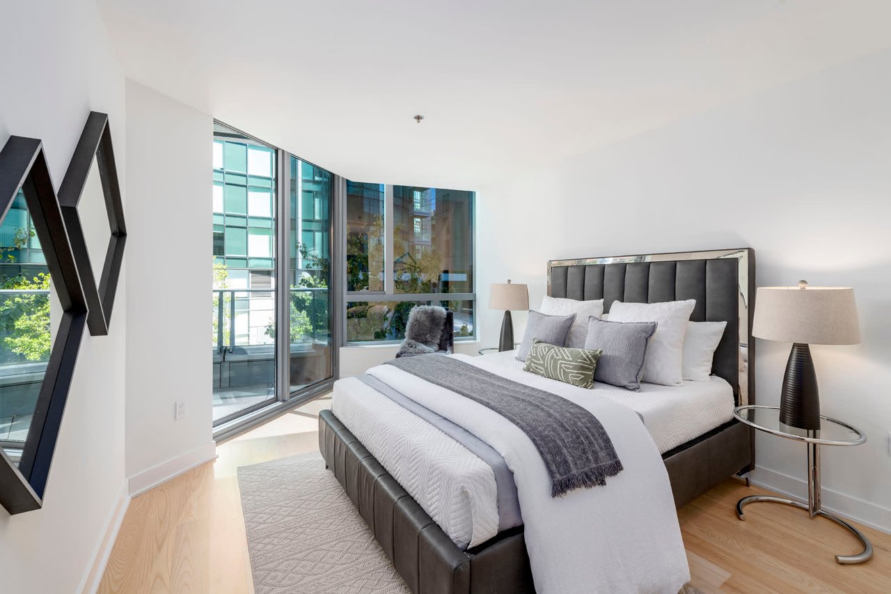 318 Main Street Unit: 2E