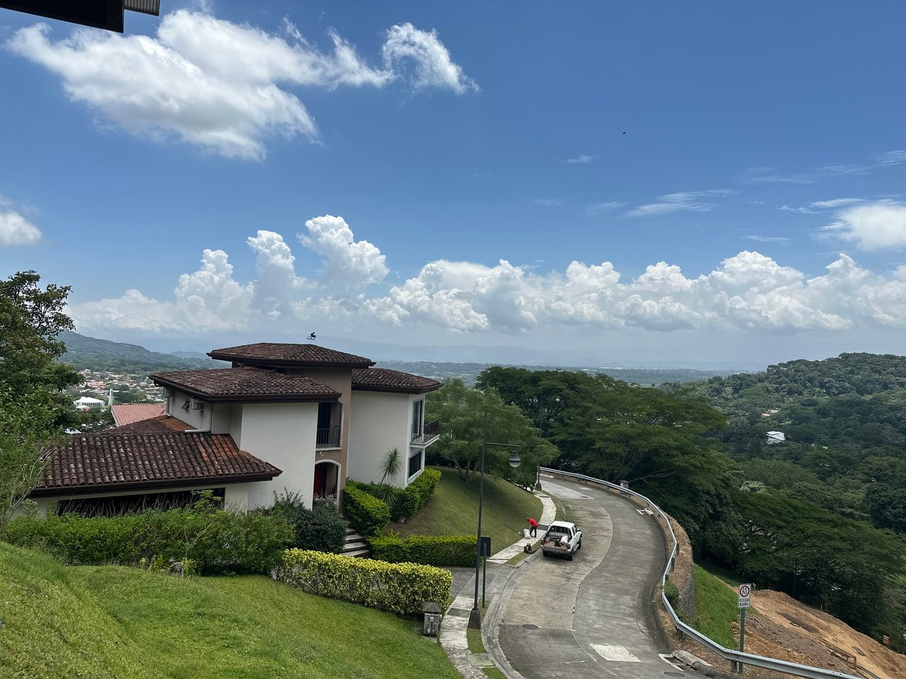Sustainable Smart Home, Ciudad Colon, San Jose