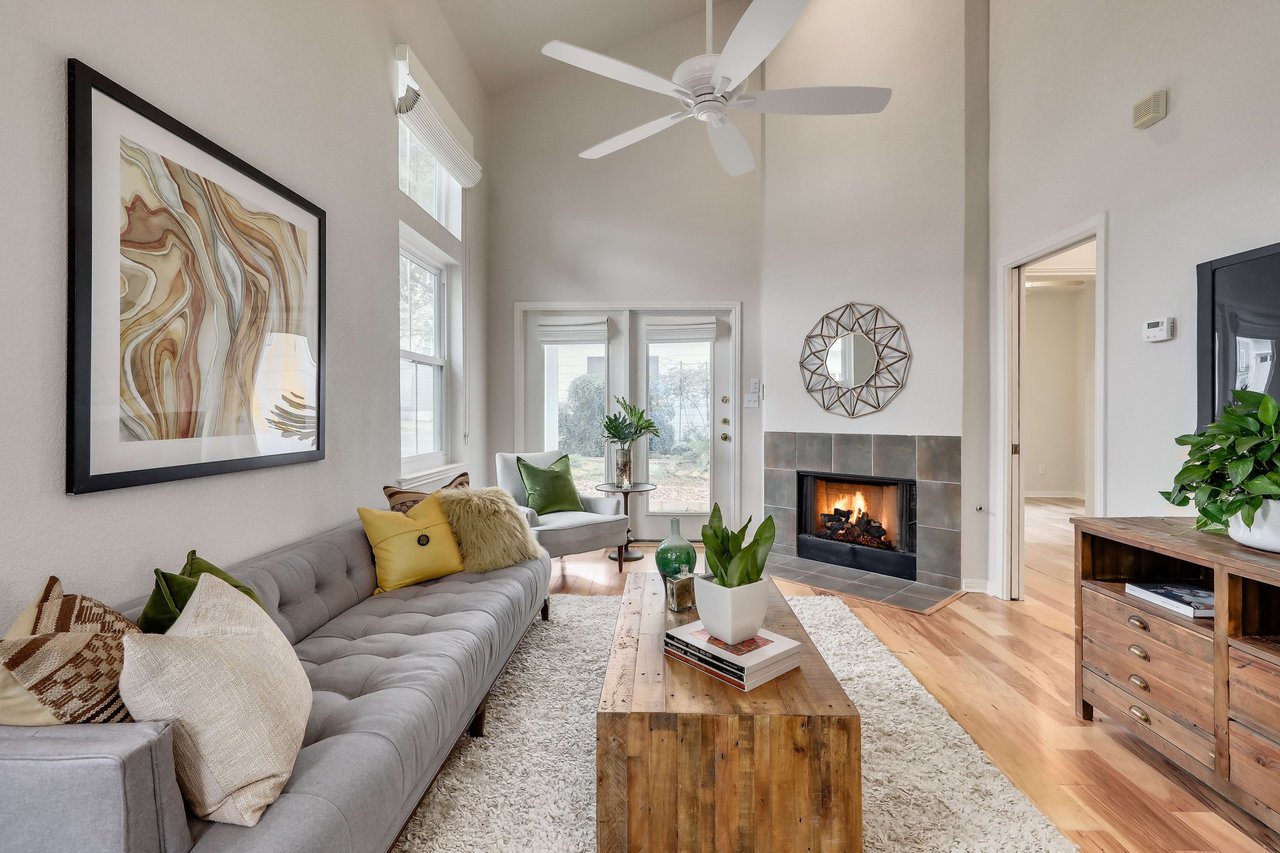 1011 Brodie St #27