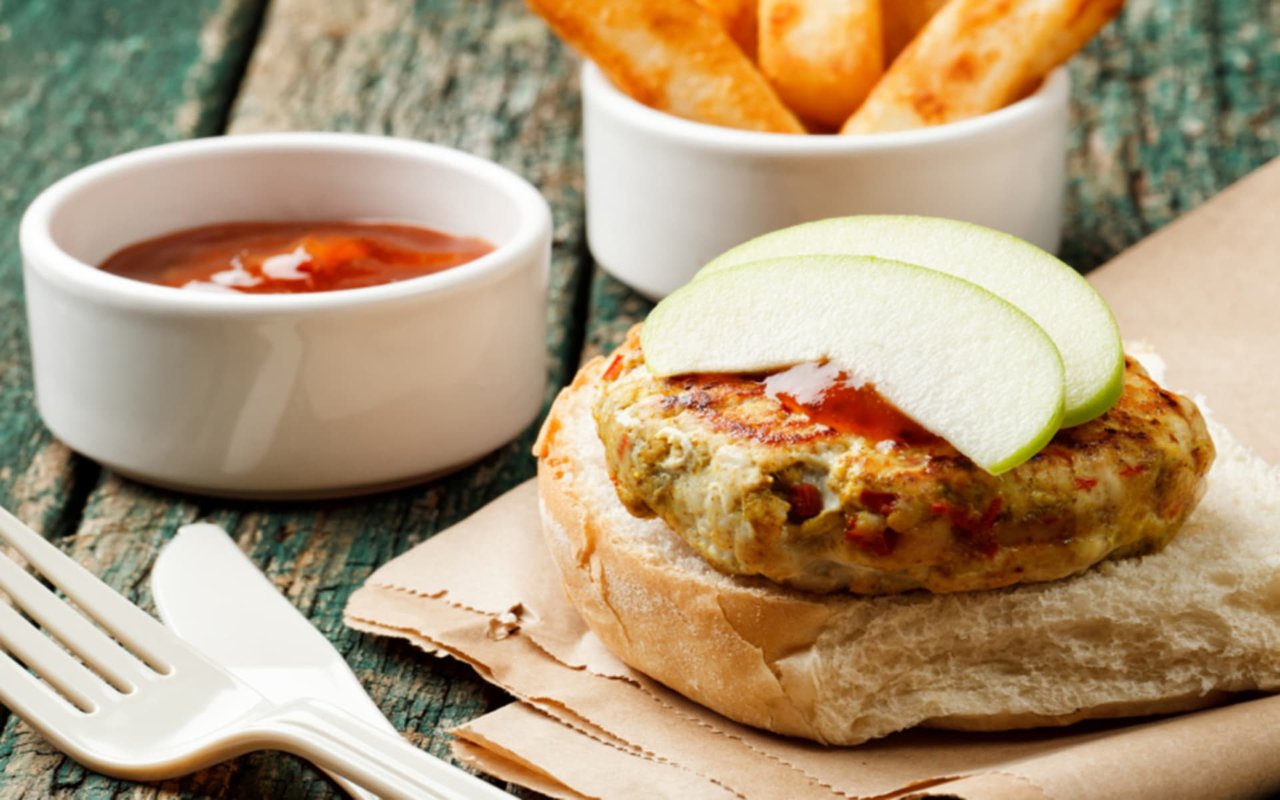 Turkey Burgers with Pear Chutney