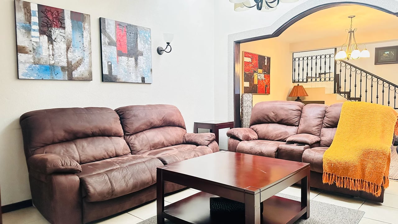 Colonial Style Gated Condo, Curridabat, San Jose