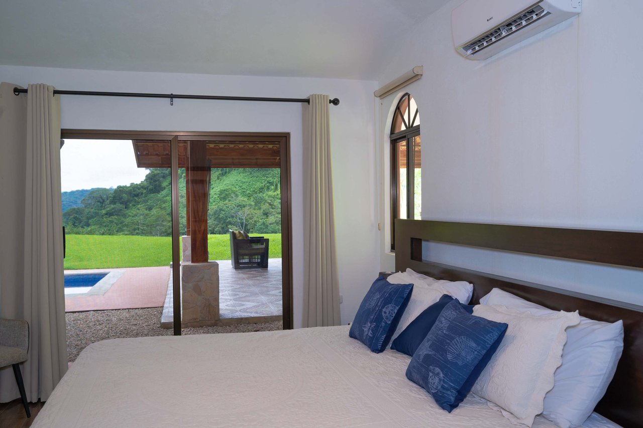 Wow! Sustainable 2-bedroom home in Baru