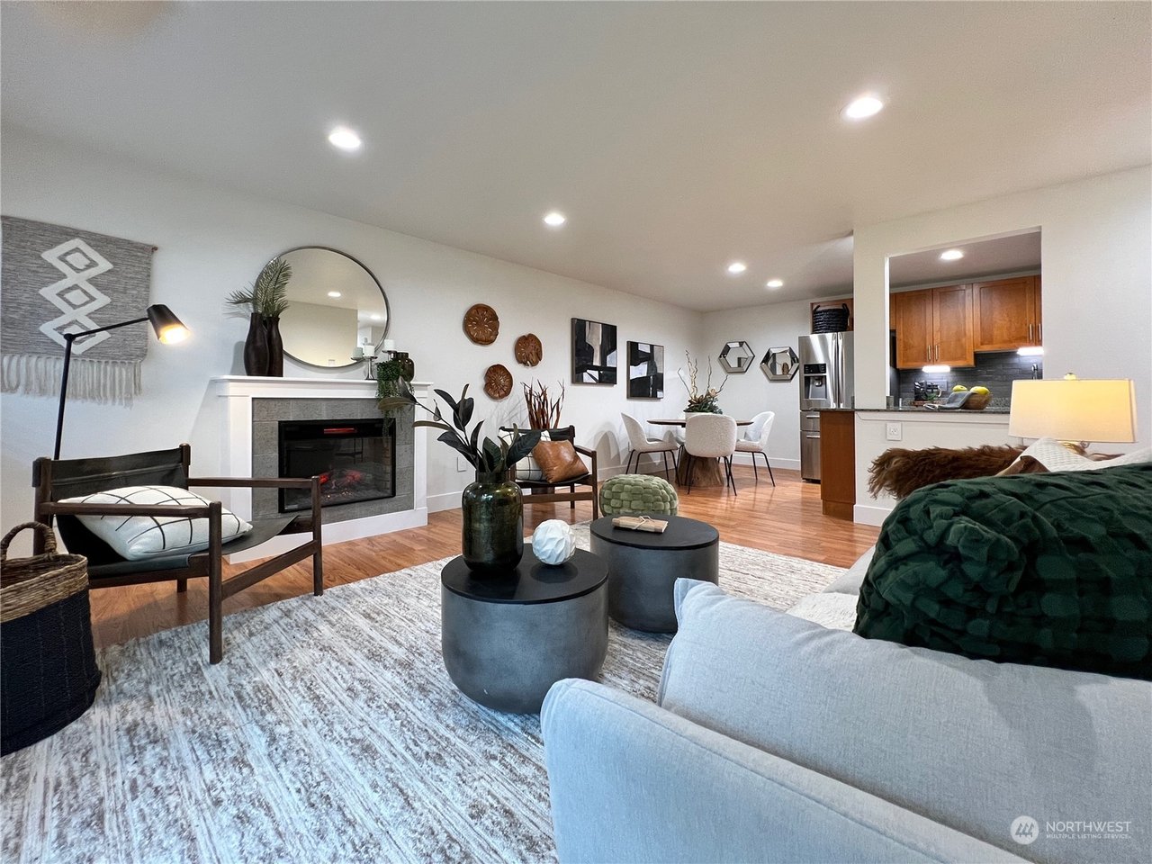 C110-21307 48th Ave