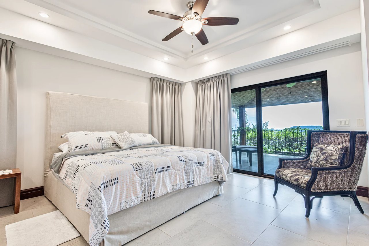 Exclusive Panoramic Ocean View Condo, Papagayo, Guanacaste