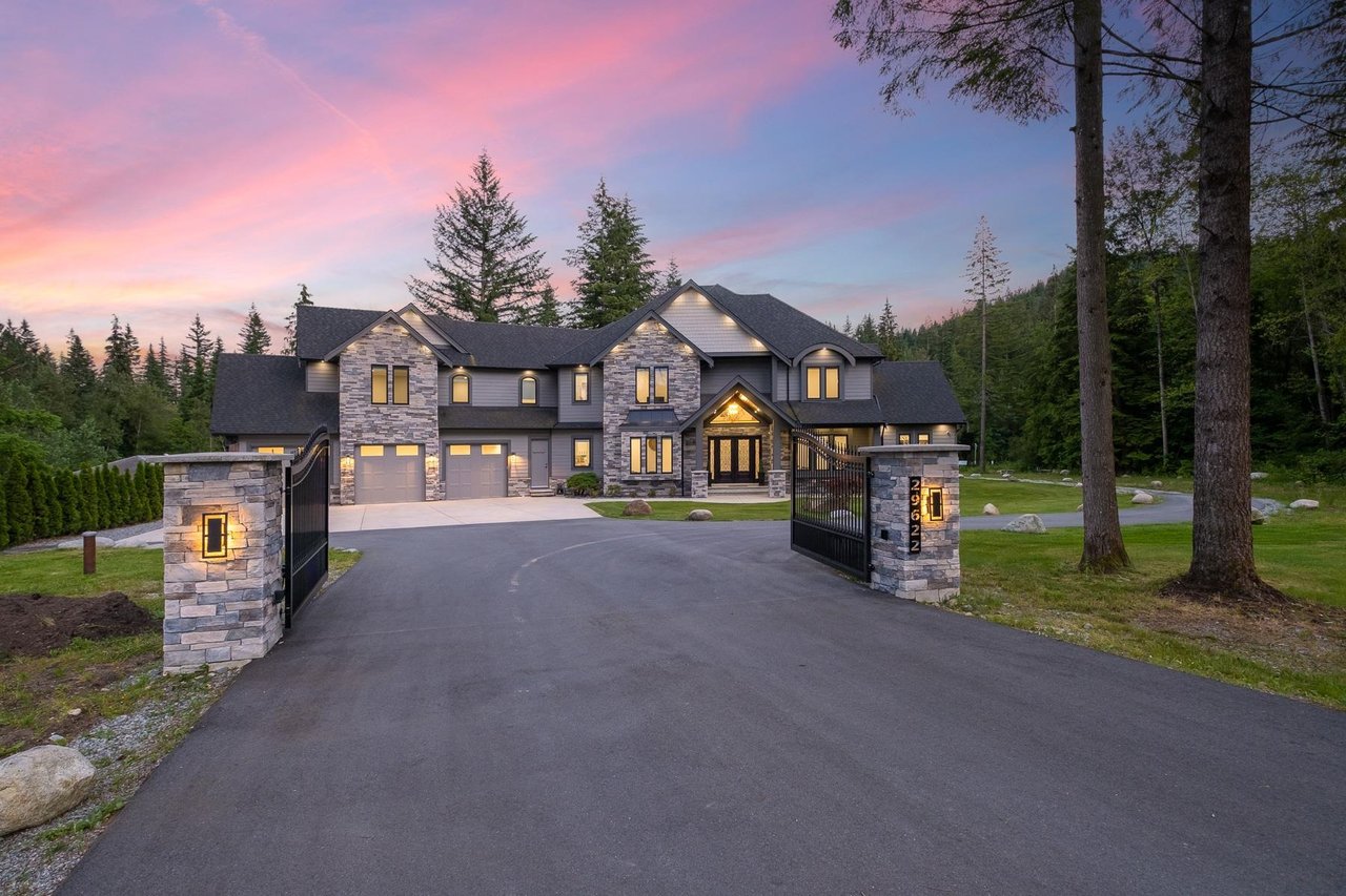 29622 Dewdney Trunk Rd