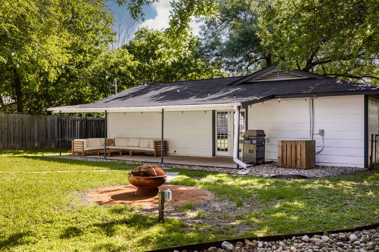 2906  Burning Oak Dr.