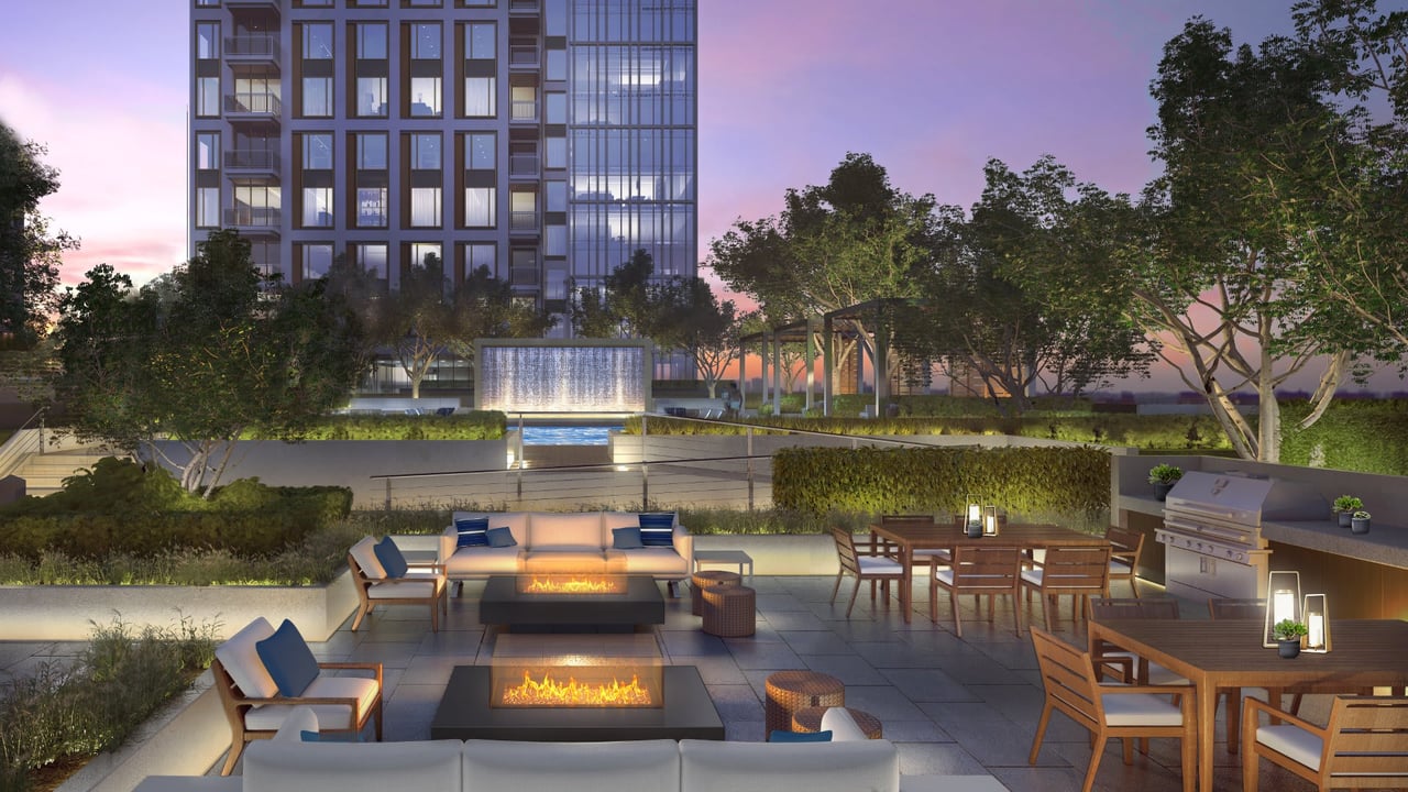 ECHELON SEAPORT