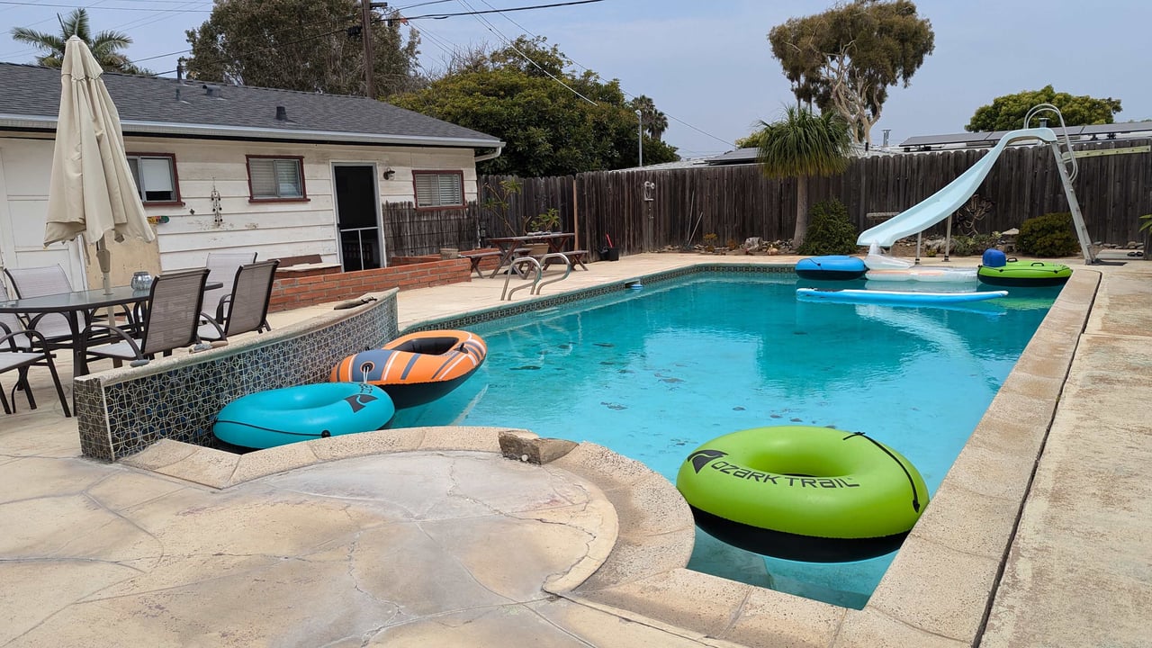 5158 Los Robles Dr