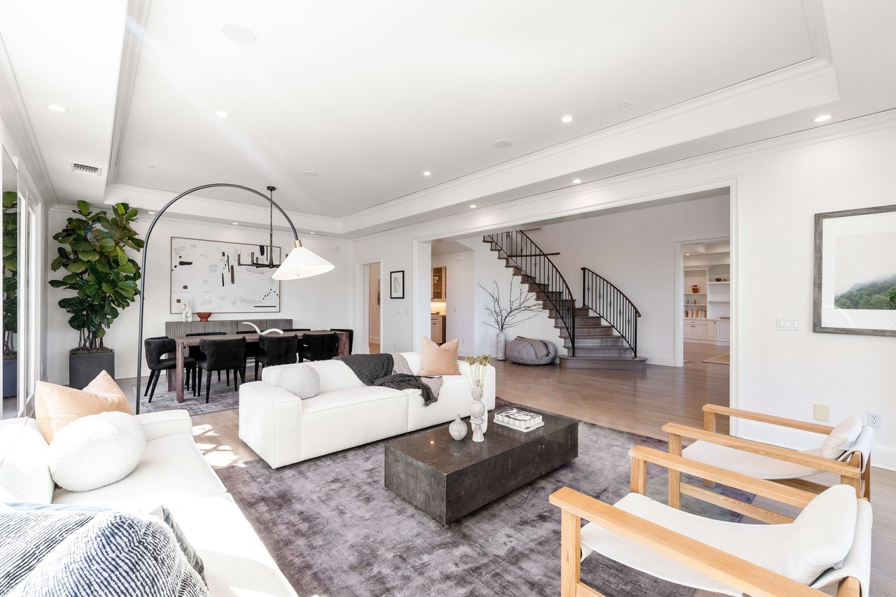 4 Egret Way