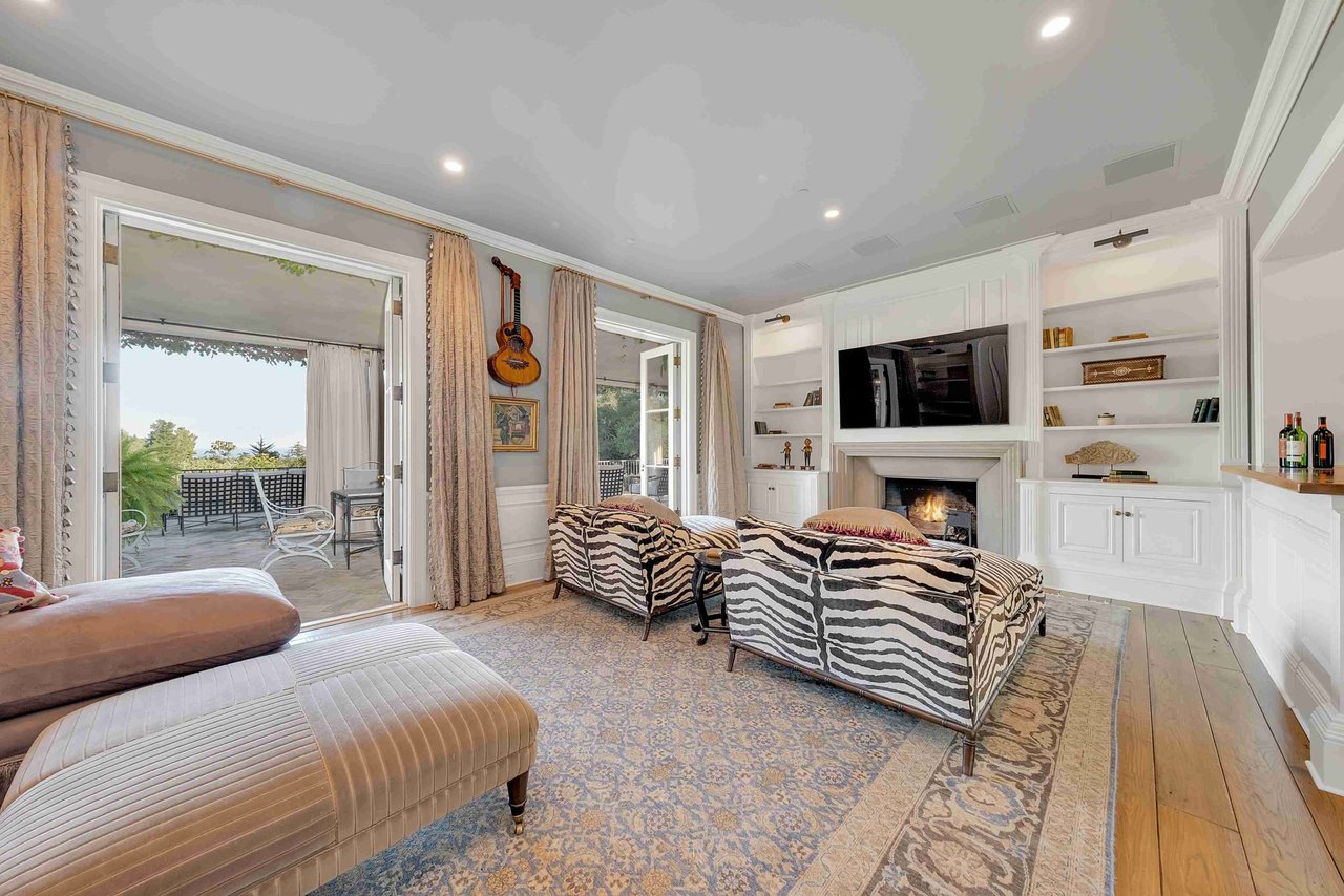 771 GARDEN LN
