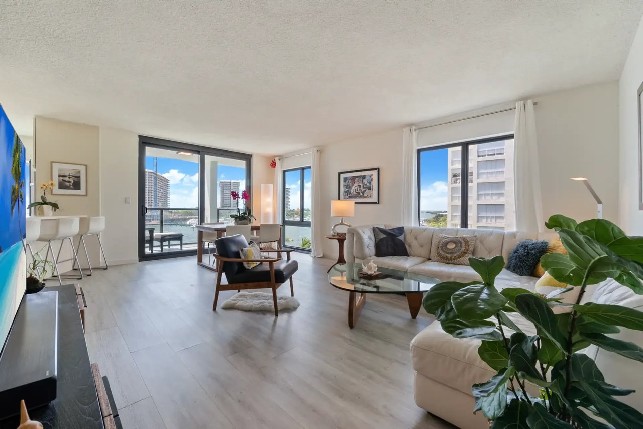 1600 S Bayshore Lane # 5B