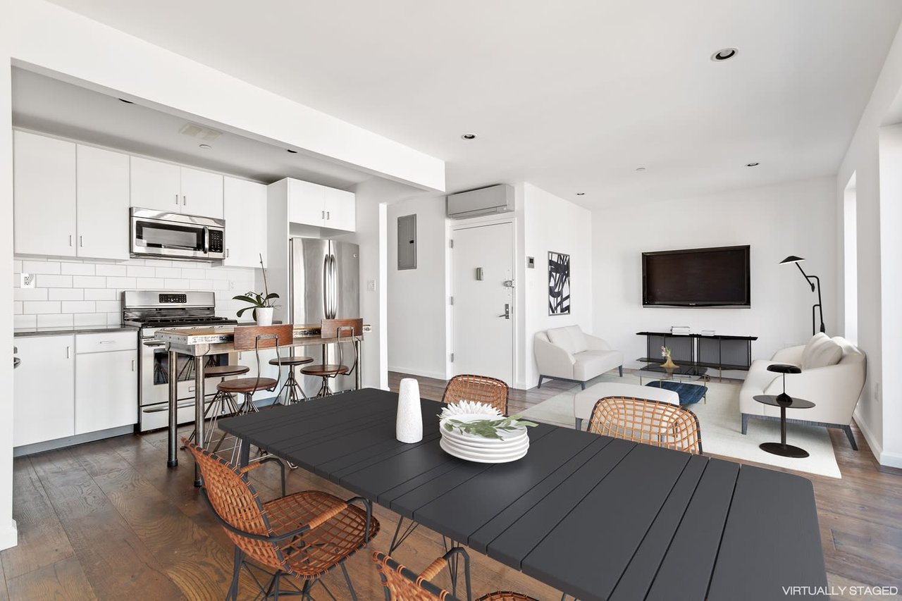 14 Conselyea St, #4