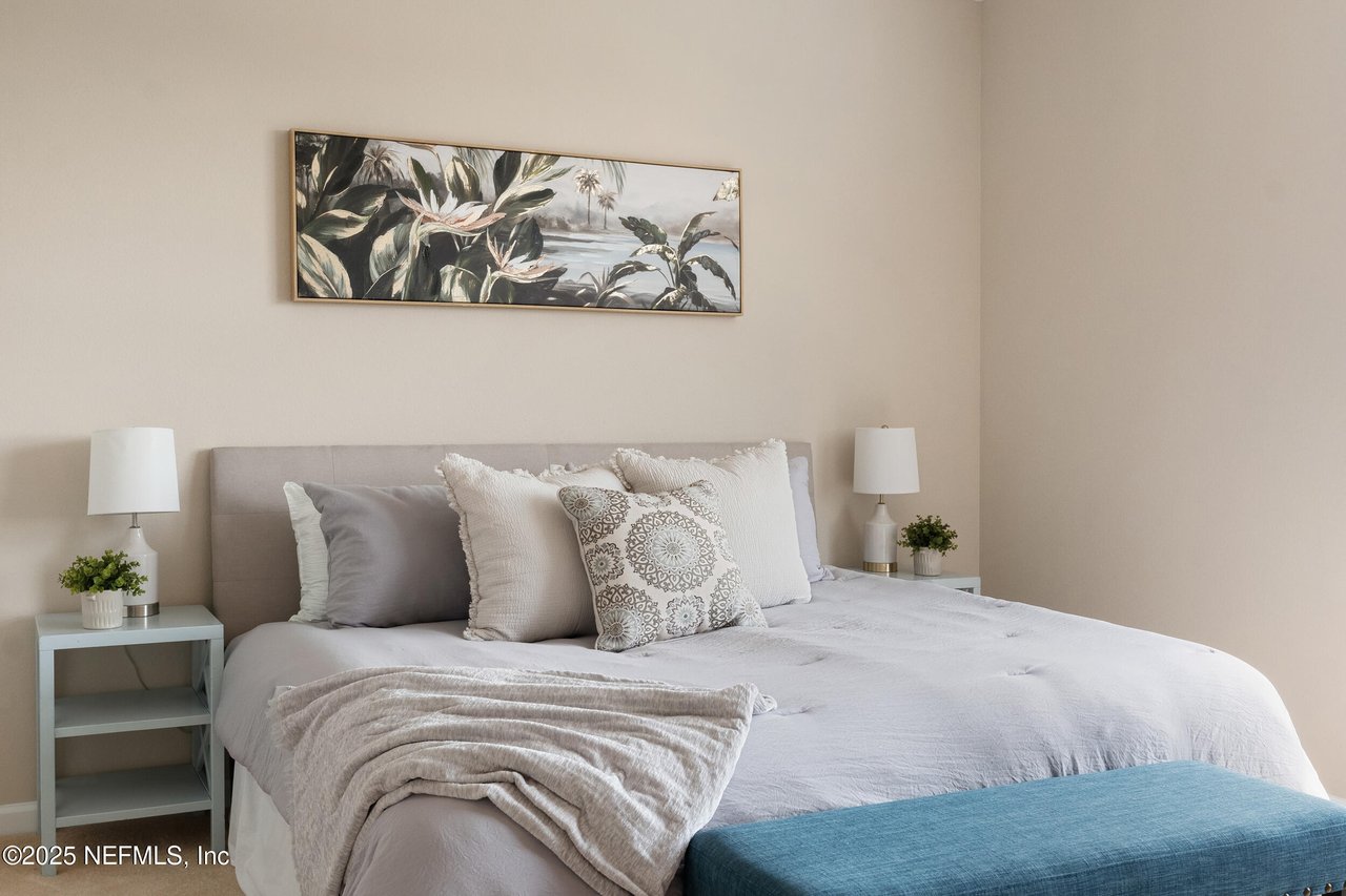 192 ORCHARD PASS Avenue 536- CORNER UNIT