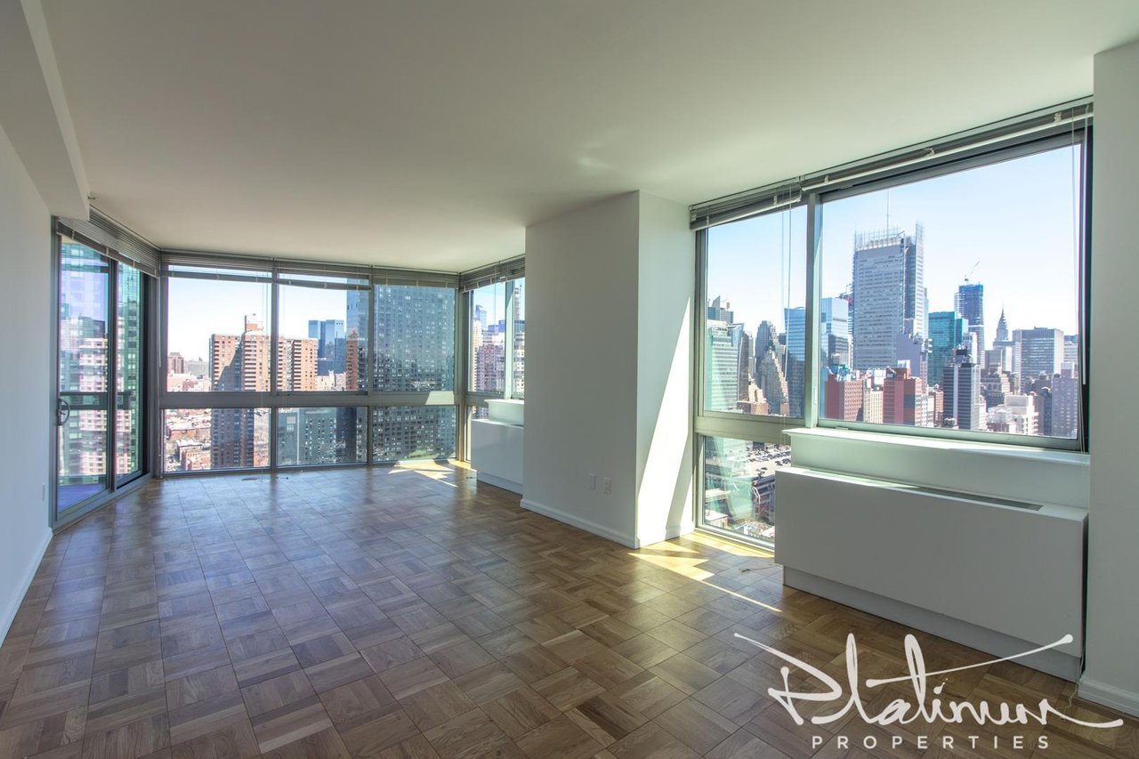 505 West 37th Street, Apt 3502