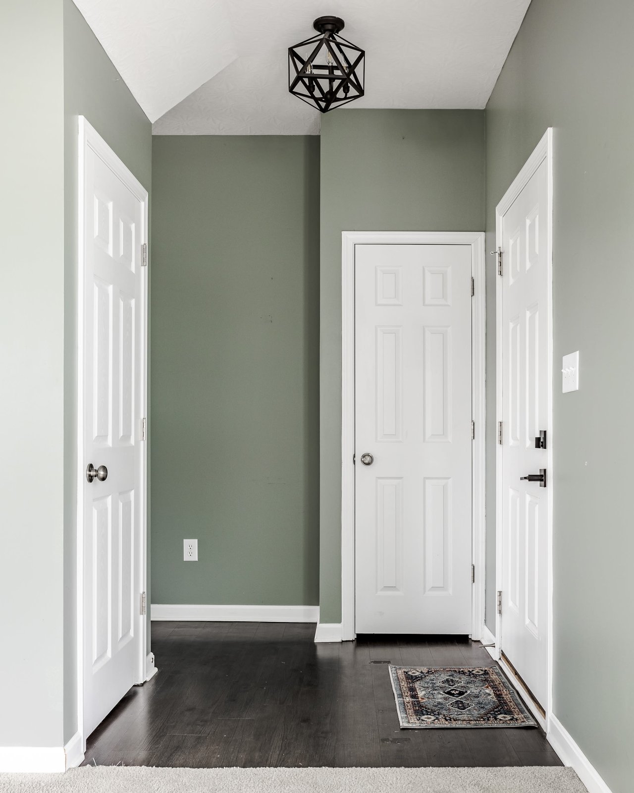 5561 W Woodhammer Trail