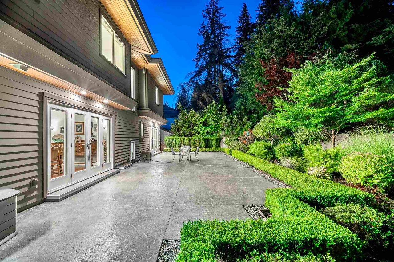 380 Newdale Ct