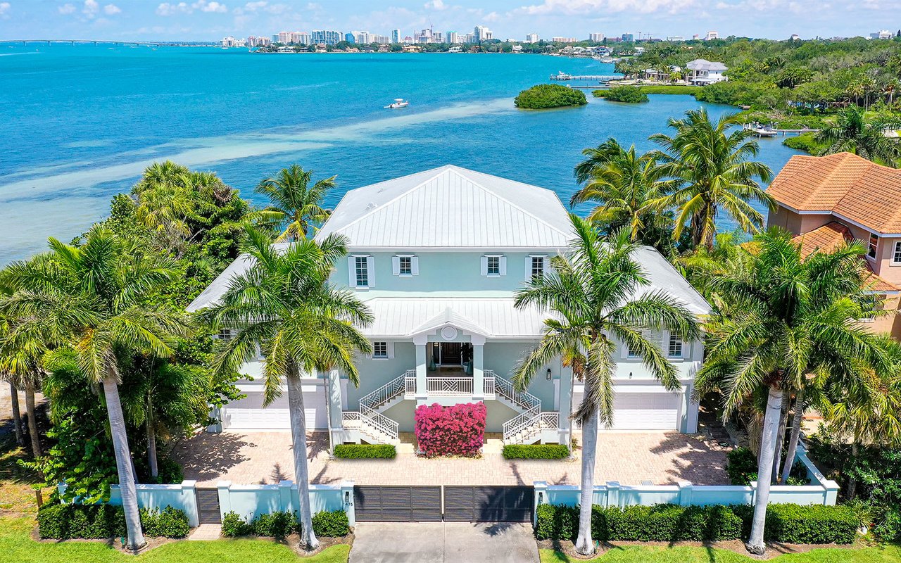 1475 Siesta Drive