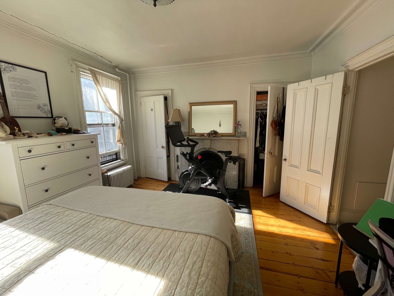 Appleton Street One Bed - Heat and Hot Water Included! available APRIL! Pets Negotiable! 