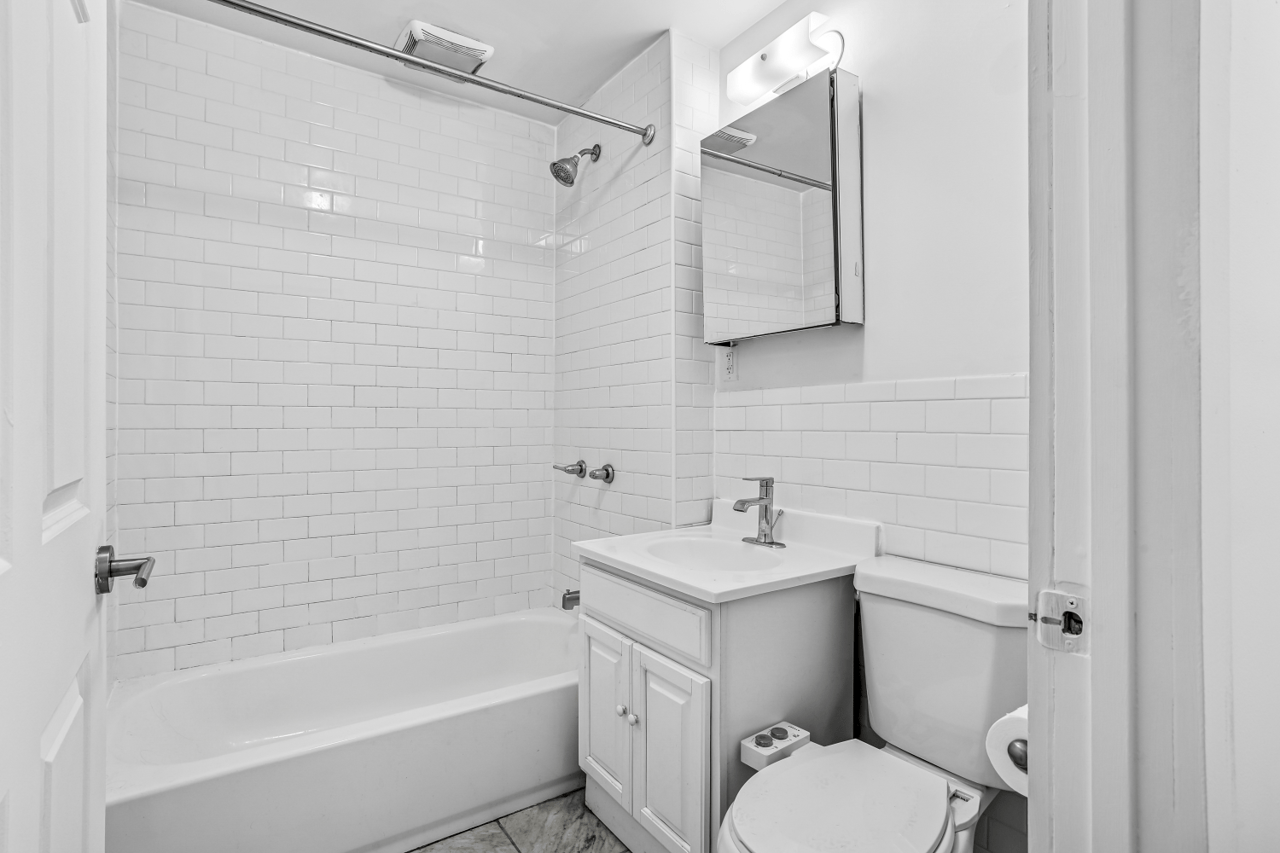 475 Hancock Street, Apt 2