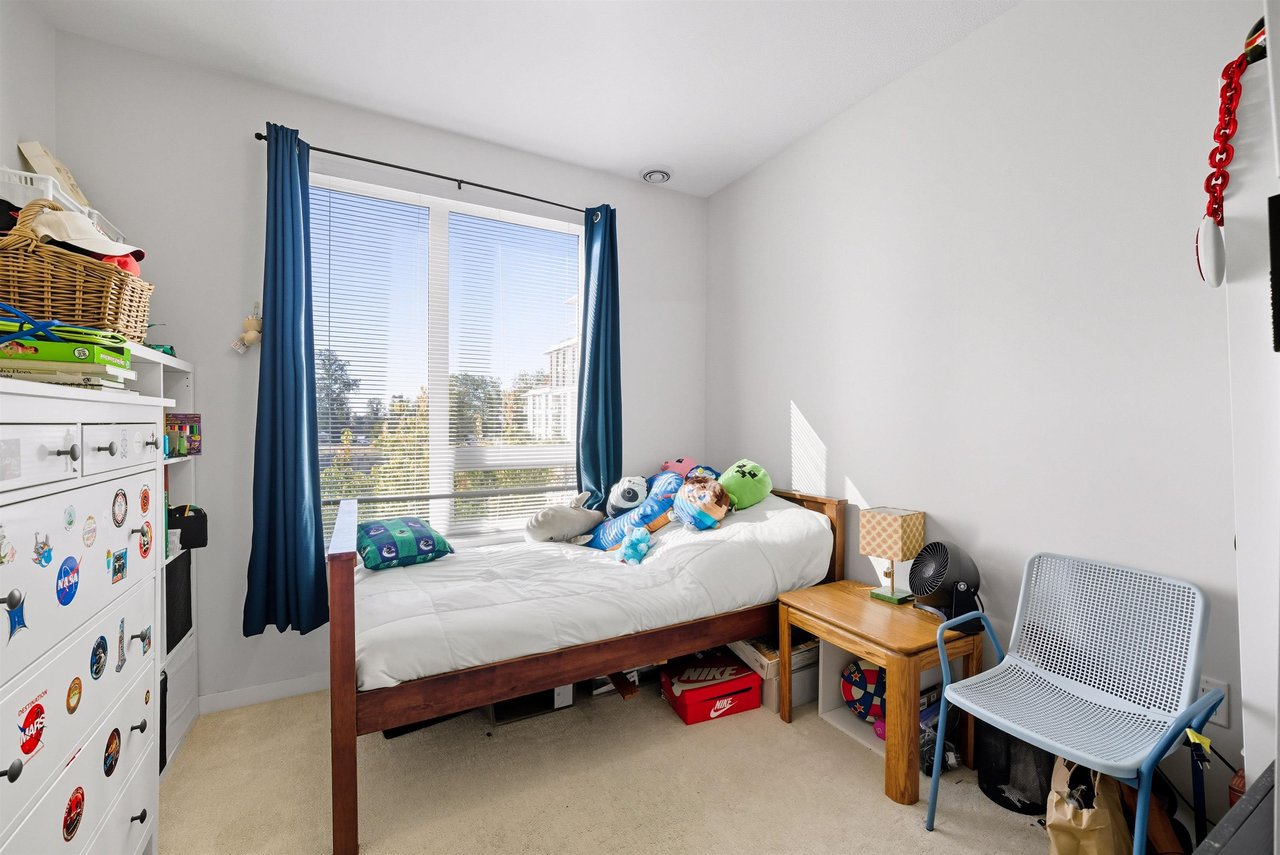 207-3289 Riverwalk Ave
