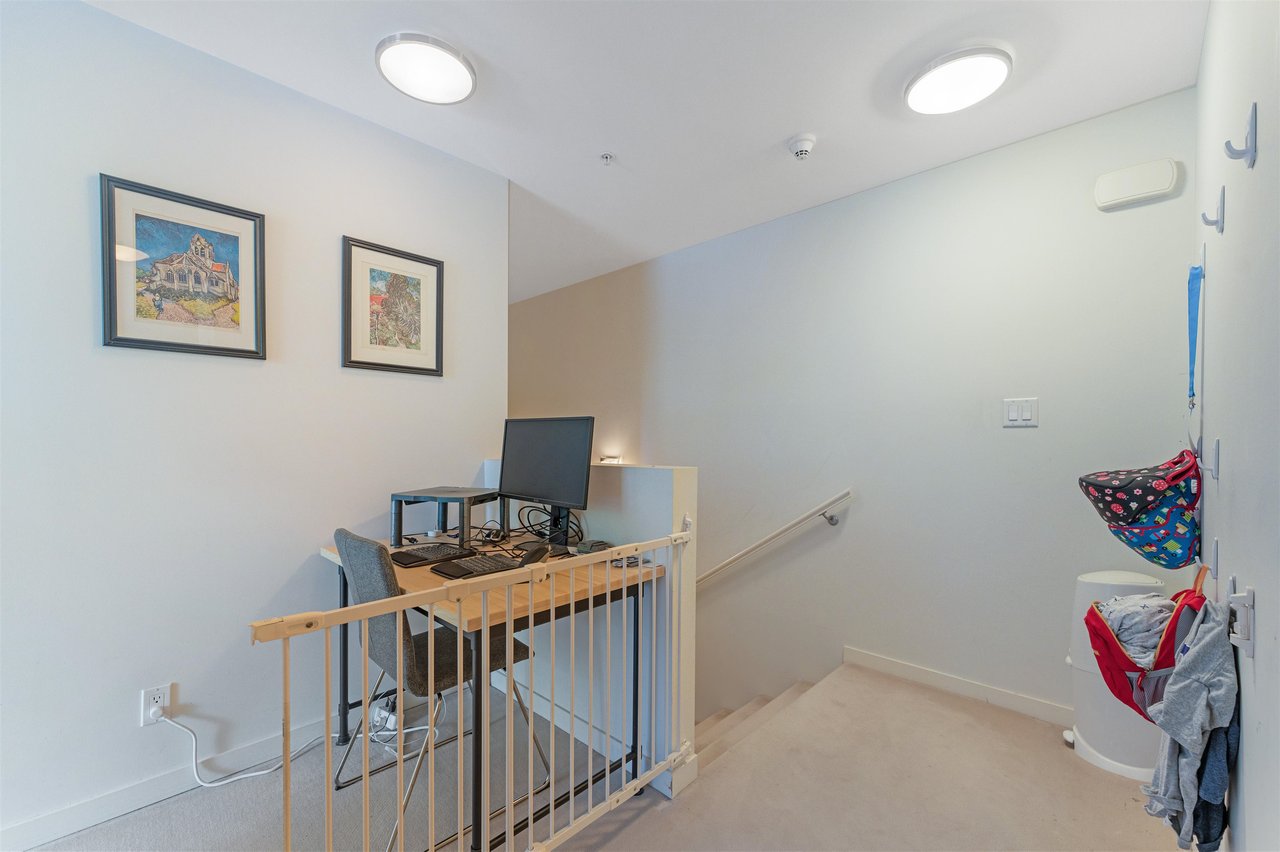 TH8-6063 Iona Dr