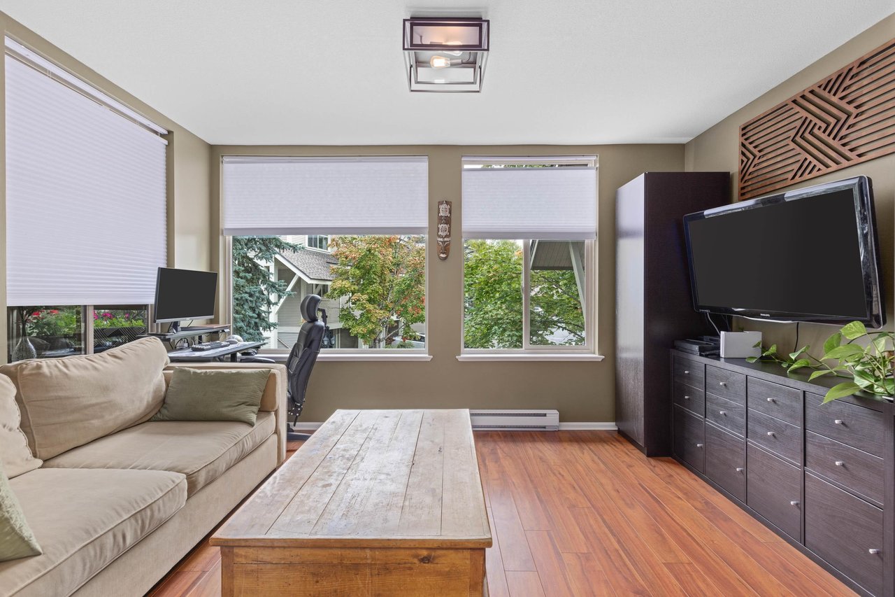 12-7381 Laurel St