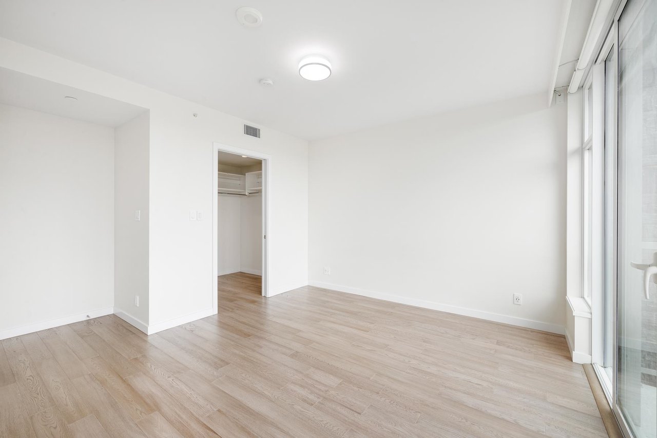774 Arthur Erickson Pl