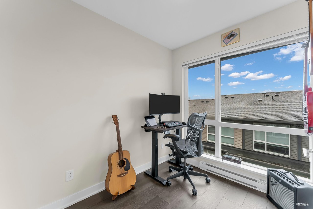 215-2228 162 St