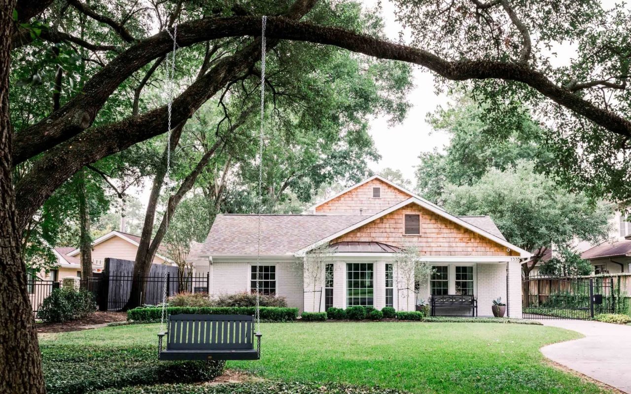 Garden Oaks