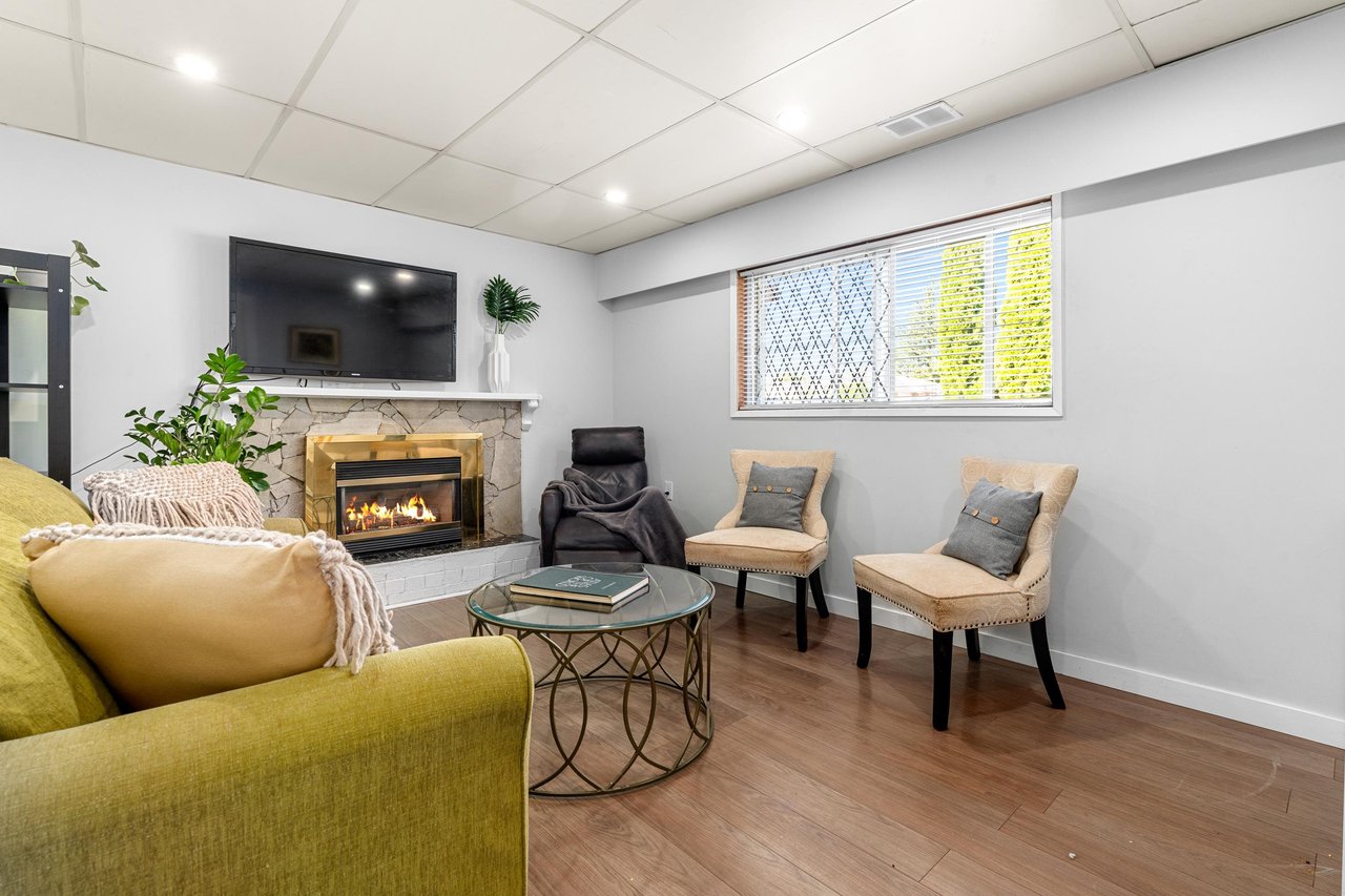 13398 112 Ave