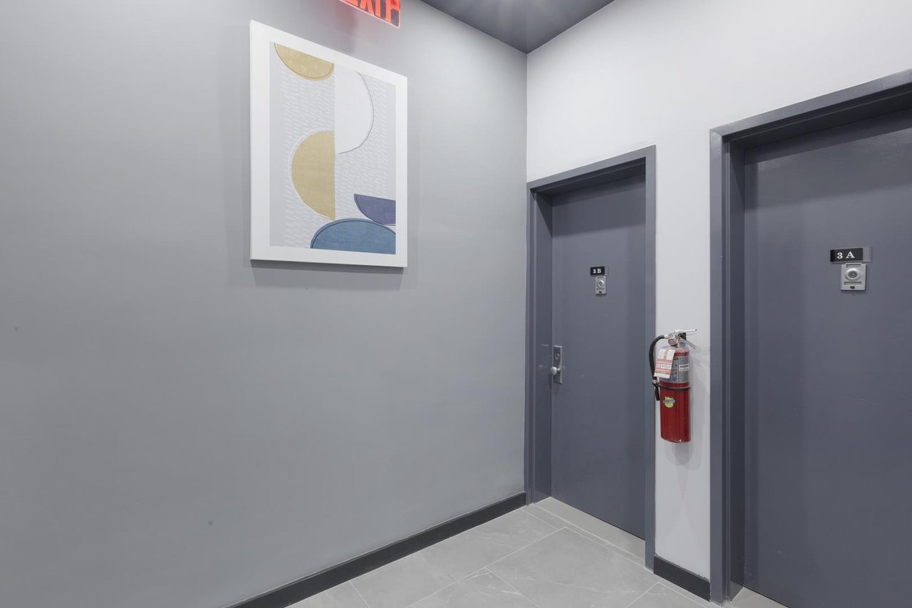 128 East 86th Street, Apt 3-A